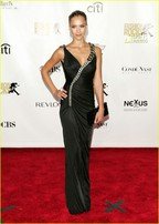 jessica-alba-fashion-rocks-2007-03.jpg