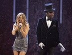 Fergie & Will.I.Am @ AMA 05