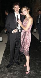 Milla Jovovich e mamica