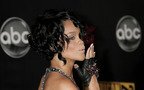 Rihanna @ AMA 03
