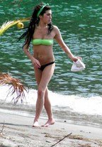 Amy Winehouse costum de baie