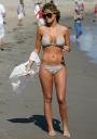 Carmen Electra costum de baie