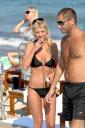 Tara Reid costum de baie