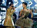 Rihanna @ Grammy Awards 1
