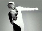 Kanye West & Chris Martin - Homecoming filmari videoclip 3