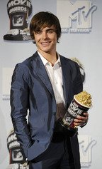 86223_zac_efron_mtv_2008_press_room_cu_isa_010608_02_122_172lo