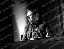 Videoclip Horia Brenciu "Septembrie, luni"