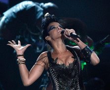 Rihanna @ MTV VMA 2008