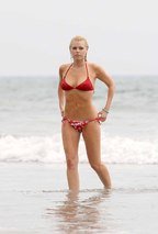 sophie_monk