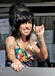 Piesele lui Amy Winehouse au fost refuzate de casa de discuri