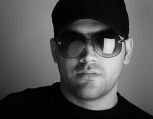 Clip nou AlexUnder Base - "Privacy"