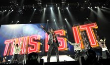 Ultima repetitie Michael Jackson - "This is it"