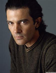 La multi ani: Antonio Banderas!