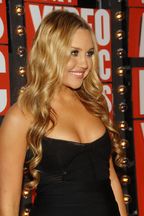 amanda-bynes-red-carpet-mtv-vma-2009