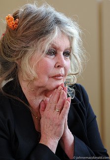 La multi ani, Brigitte Bardot!