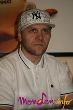 interviu-parazitii-monden-info-18