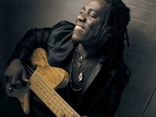 Richard Bona vine la Bucharest Masters of Jazz