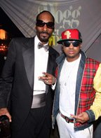 Piesa noua: Snoop Dogg & The Dream - "Gangsta Luv"