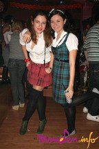hollaween-black-friday-4
