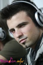 monden-info-show-crazy-win-7