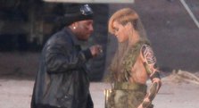 Foto filmari videoclip Rihanna "Hard"