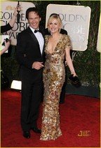 Actors Stephen Moyer and Anna Paquin arrive at the 67th Annual Golden Globe Awards at The Beverly Hilton Hotel on January 17, 2010 in Beverly Hills, California.
