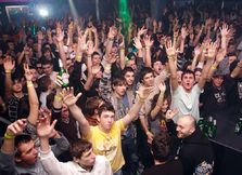 Guess Who & Spike "Locul Potrivit" LIVE @ Suceava (TU-R)