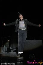 concert who's bad romania - 7