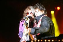 Top 5 videoclipuri Aerosmith