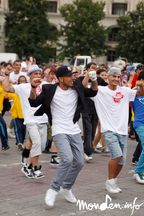 flash_mob_09