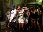 Videoclip: Estelle feat. John Legend & Nas - Fall In Love