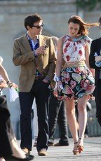 leighton-meester-blake-lively-gossip-girl-paris-207