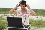 Videoclip AlexUnder Base feat. Lys - Drums