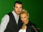 Single Lora feat Phelipe - "Hot Spot"