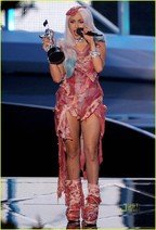 Pe-scena-lady-gaga.jpg