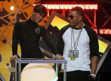 Piesa noua: Nelly & Kelly Rowland - Gone