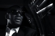 Piesa noua: R. Kelly - Taxi Cab