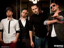 Single nou Zero - So Far Away