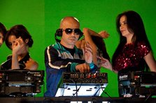 Teaser videoclip DJ Sava & Raluka feat. Connect-R - Love you