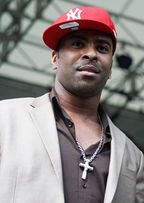 Ginuwine isi cere scuze pentru clipul Batteries