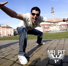 Mr. Pit - Backstage