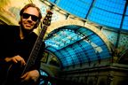 Al Di Meola: album nou