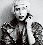 Lady Gaga - cel mai bine vandut artist in era digitala
