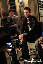 maroon 5 - adam levine - coca-cola music sessions - 11