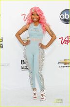 2011 Billboard Music Awards - Arrivals