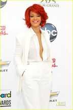 2011 Billboard Music Awards - Arrivals