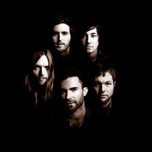 Videoclip: Maroon 5 - Out Of Goodbyes