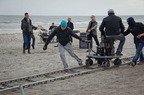 Vama- Copilul alearga catre mare 5