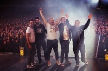 Maine: Voltaj lanseaza noul single in premiera pe Urban.ro