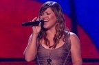 Bruno Mars, Kelly Clarkson (live la X Factor SUA)